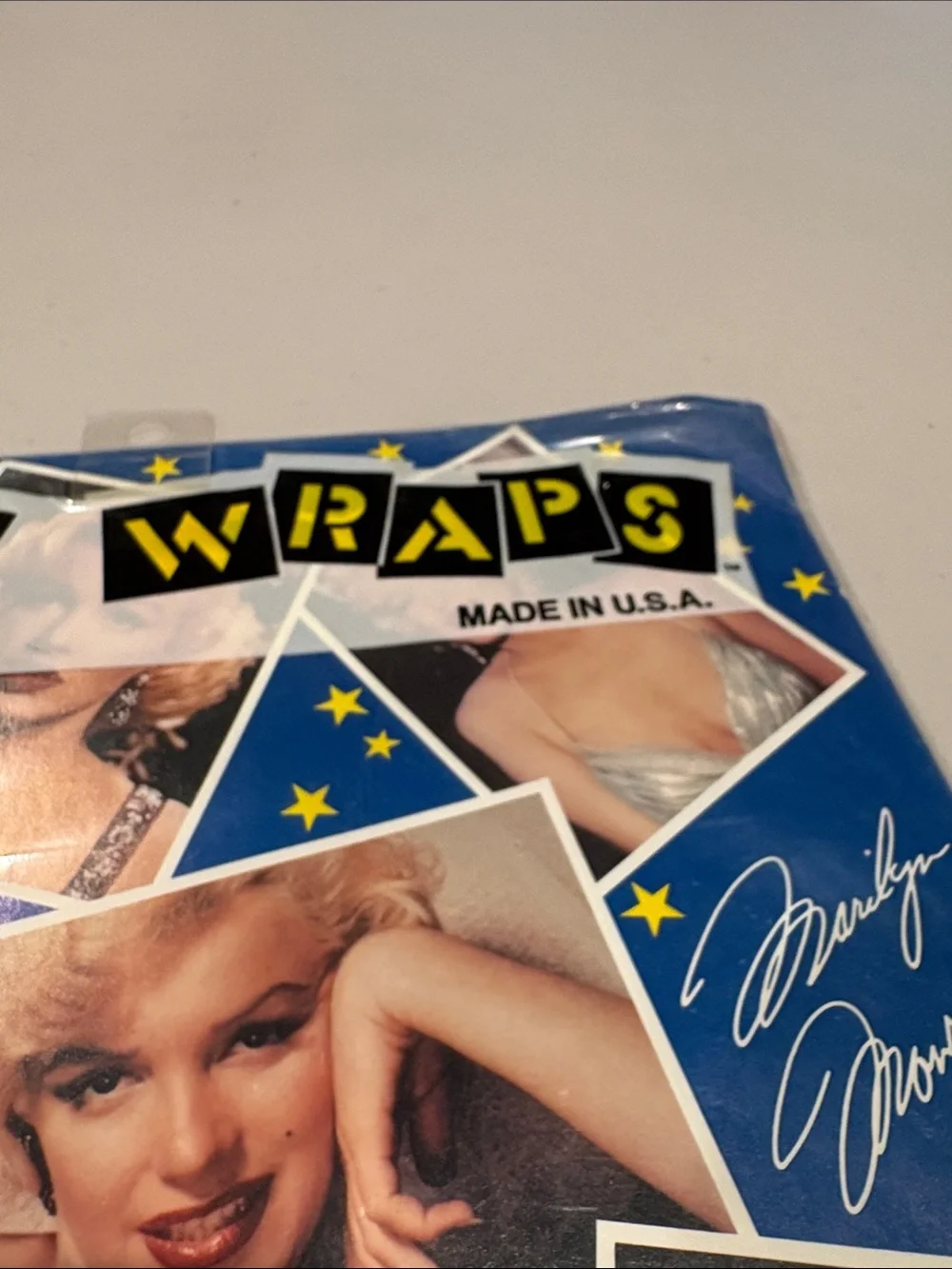 Marilyn Monroe Gift Wrap Wrapping Paper Gift Wrap NWT. RARE. Rock Wraps